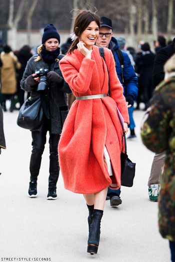 923440_655369961189095_774888976_n